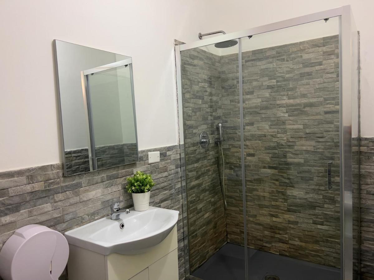 Appartme Guest House Seveso 40 Milano Dış mekan fotoğraf